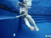 Big Tit Dors Feline Wants To Go Skinny Dipping 13/16