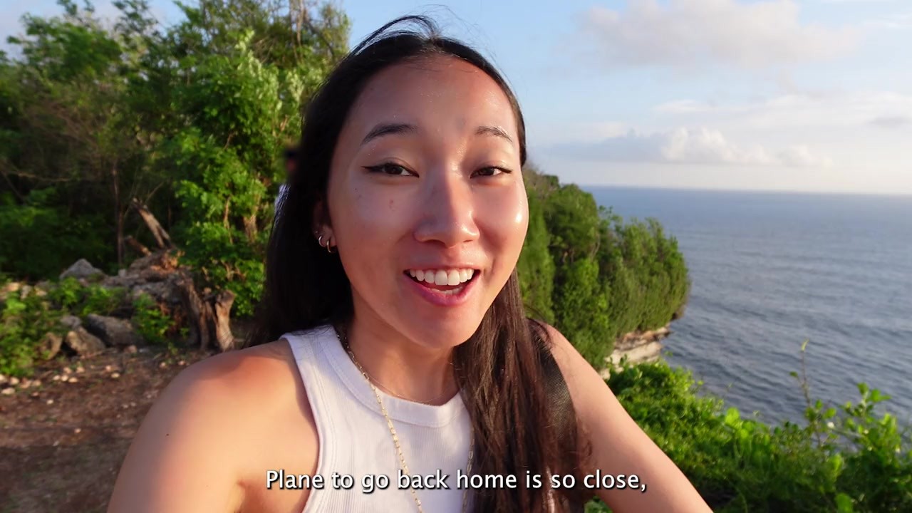 LAST WAVES OF HOLIDAYS - LUNA'S JOURNEY 
