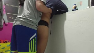 Ella dijo que queria que le follara el coño pero parada