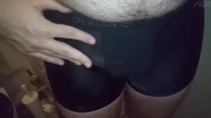 Naughty bear is wettening himself