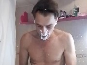 Raso la barba canto rap vi racconto le mie chiavate ed i progetti futuri 11/16