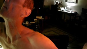 Receiving and swallowing lots of cum