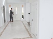 Nicole Doshi delivers cupcakes to Nathan Bronson's cock. 16/16