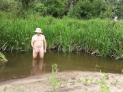 Looking for some relax in the river, nude solo man