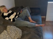 Selbstbefriedigung ich komme multiple orgasmen ich schaue einen porno und werde so geil und feucht 11/16