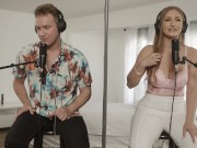 HOT CURVY REHEAD Skylar Snow Gets Passionately Boned By Van Wylde 3/16