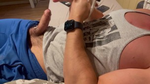 Masturbate screaming and cumming.