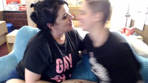 Hot Lesbian Makeout French Kissing Real Couple Deep French Kiss