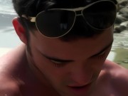 Riley Reid gets what she wants and today she wanted to fuck the new guy that moved in next door. 9/16