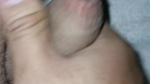 Día 5 hoy me salió poca leche pero más espesa de lo normal en mi pequeña polla