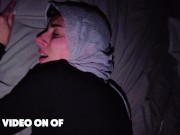 My sisters Muslim friend snuck into my room 13/16