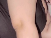 نصف شب رفتم اتاق خو.ا.ه.ر.م خیلی حشری بودم داشتم دیوونه میشدم بش گفتم واسم جق بزن و...(مکالمه فارسی) - Screenshot 1 of 16 - HD