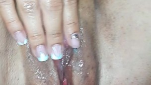 Llego a casa y me unico relajante es masturbarme