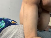 mi vecina me pregunto si la puedo ayudar a mover su tele y me la termino cogiendo 10/16