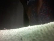 කොල්ලට පේන්න ඇඟිල්ල ගහනවා මාර සැපක් ගන්නේ. 1/16