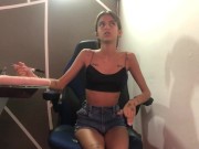 STEP-SISTER WANTS TO HELP HER STEP-BROTHER WITH HIS EROTIC PROBLEMS - TUflacasex 3/16