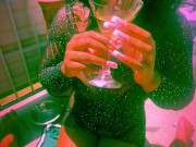 Drinking daddy’s juices in public OF@dirtymoufpiece 6/16