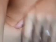 مصرية فاتحة الكاميرا لابن خالتي في الواتساب اوريه السلعة 15/16