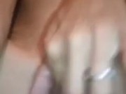 مصرية فاتحة الكاميرا لابن خالتي في الواتساب اوريه السلعة 9/16