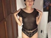 BEAUTIFUL GIRL UNDRESSED AND MASTURBATES FOR HER BOSS 5/16