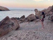 Follandome en La Playa. Desconocido se Pajea Conmigo 1/16