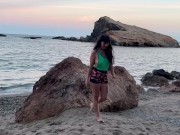 Follandome en La Playa. Desconocido se Pajea Conmigo 2/16