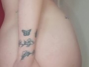 changing my old panties and showing my ass 16/16