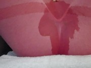 Squirting and soaking my leggins. Part II. 11/16