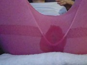 Squirting and soaking my leggins. Part II. 4/16