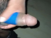 02.	Potente masturbación sexual rápida de un joven fuerte – tiene pene grande 5/16