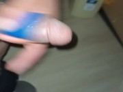 04.	Hermoso juego con la polla dura – joven jala duro su polla rico 10/16