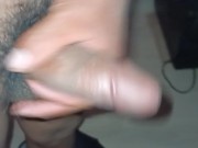 08.	Agresiva y dura masturbación mañanero de un joven maduro 16/16