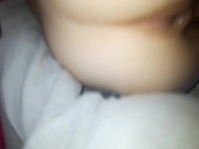 РАЗДВИНУЛА ПОПКУ И ПРОСИТ ВЫЕБАТЬ В АНАЛ РУССКОЕ ДОМАШНЕЕ С РАЗГОВОРОМ ПОДРОСТКИ 11/16