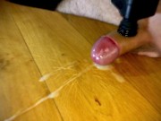 Vibration and cock! I didn't have enough patience to hold back the orgasm for a long time! 14/16