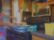 Hot lil thang in the kitchen 13/16