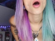 Vibrator Orgasms Over The Skinny Jeans 14/16