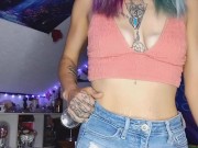 Vibrator Orgasms Over The Skinny Jeans 16/16