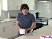 Big Dick Lover Andi Rose Surprises Stepbro By Letting Him Use Her Pussy to Get off in - S21:E2 3/16