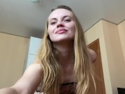 Pretty girl shows her ass. 16/16