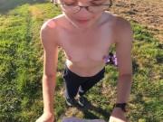 Magnifique pipe et levrette et creampie en campagne 😜😜 5/16