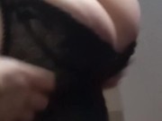 Mi spoglio mentre vengo spiata 👀🔥 16/16