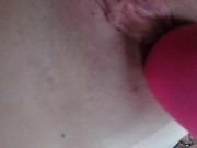 Making the juicy pussy squirt before shopping 1/16