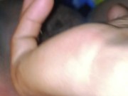 MASARAP DAW SIPSIPIN AT FINGERIN ANG PUKE NI KABET.(HOME MADE SEX) 10/16