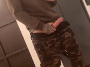 Me la ponen bien dura en el gym! 3/16