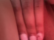 Крупным планом тугая бритая пизда 6/16
