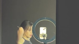 Beautiful bitch shows her ass💕