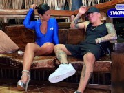 Colombian MILF Lina Henao fucking with her young stepbrother rogue. She is a very horny stepsister 6/16