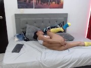 Hot girl fingers herself and makes video for her stepdad 15/16