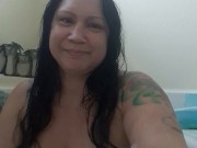 Jennybubble loves her bubble baths 2/16