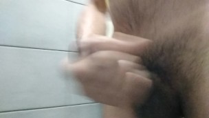 පයියට කෙල දාාලා අතේ ගහනකොට ආසයි.